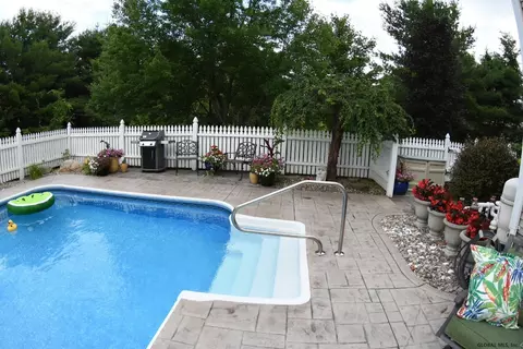 11 Barrington Ct, Delmar, NY 12054 photo 50