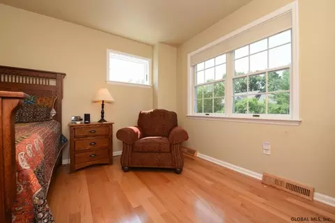 11 Barrington Ct, Delmar, NY 12054 photo 30