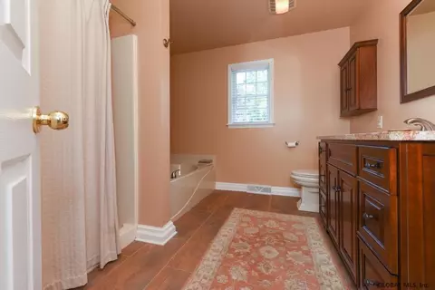 11 Barrington Ct, Delmar, NY 12054 photo 32