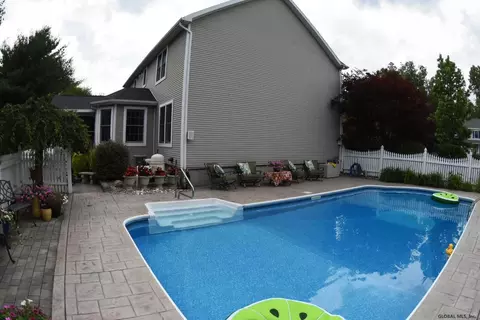 11 Barrington Ct, Delmar, NY 12054 photo 48