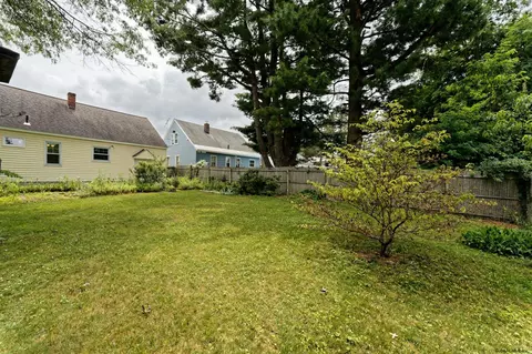 313 Elder St, Schenectady, NY 12304 photo 27