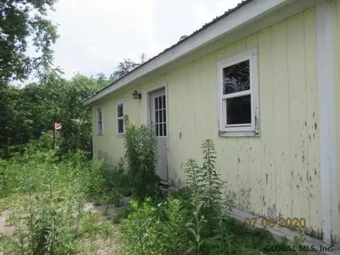 22 Neddo St, Whitehall, NY 12887 photo 3