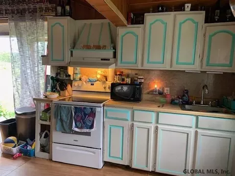 156 Hill Rd, Cobleskill, NY 12043 photo 27