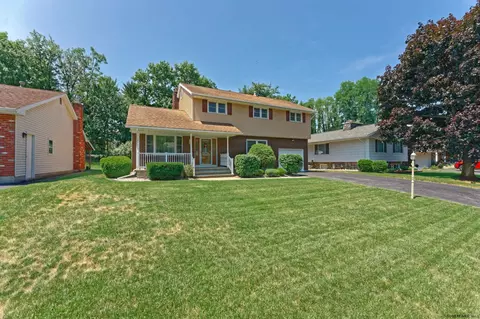 1005 Anthony Dr, Schenectady, NY 12303 photo 2