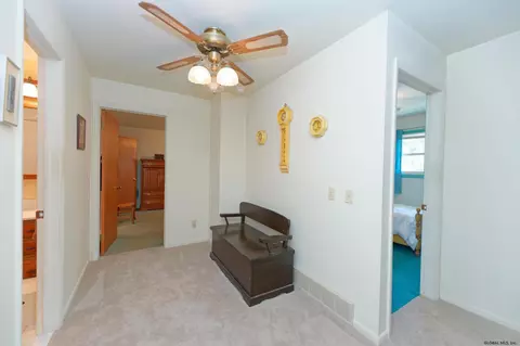 1005 Anthony Dr, Schenectady, NY 12303 photo 20