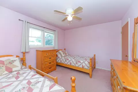 1005 Anthony Dr, Schenectady, NY 12303 photo 27