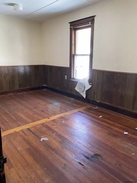 538 Summit Ave, Schenectady, NY 12307 photo 11