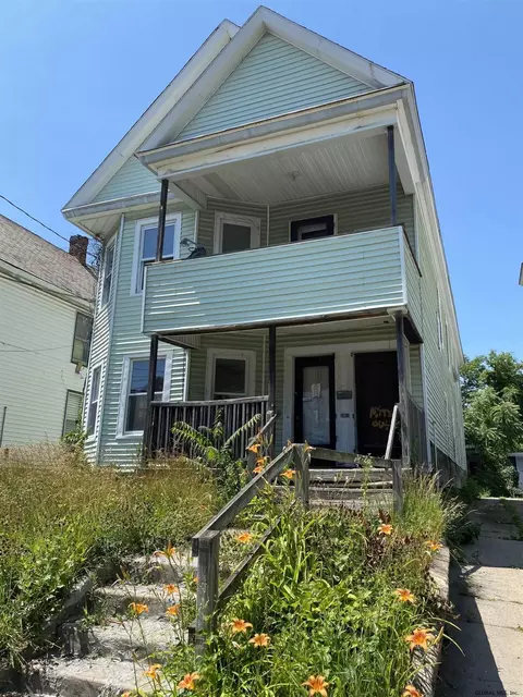 538 Summit Ave, Schenectady, NY 12307 photo 1