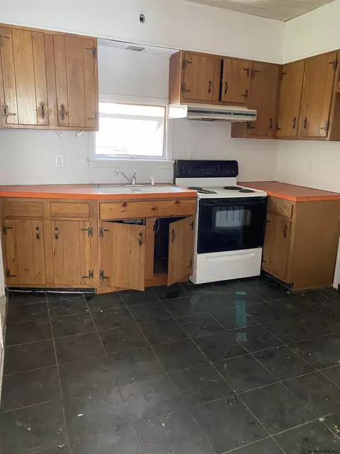 1817 Lenox Rd, Schenectady, NY 12308 photo 6