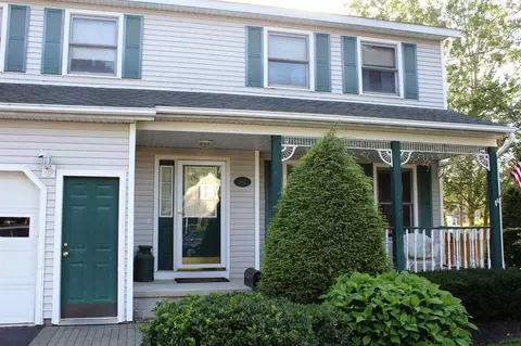1885 Ferguson St, Schenectady, NY 12303 photo 3