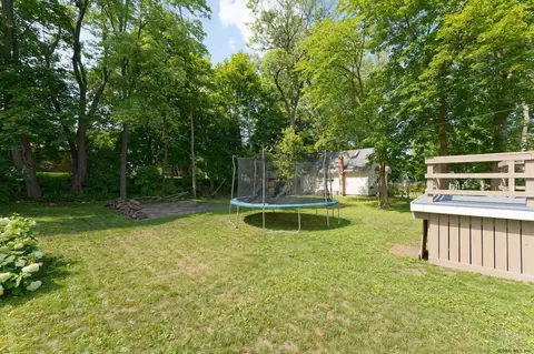 135 Marriott Ave, Schenectady, NY 12304 photo 37