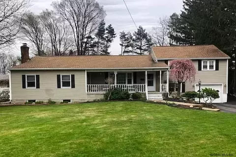 375 E Campbell Rd, Schenectady, NY 12303 photo 1
