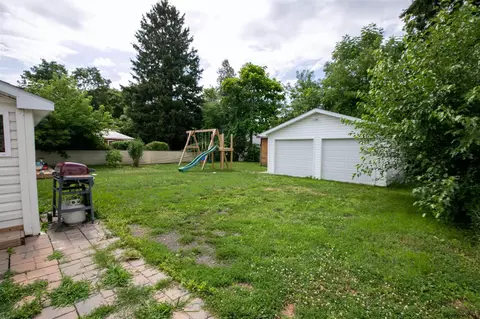 11 Carpenter Dr, Schenectady, NY 12309 photo 19