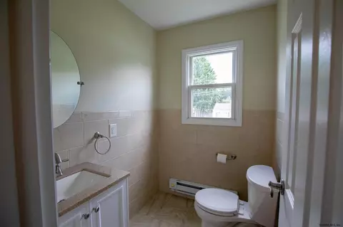 11 Carpenter Dr, Schenectady, NY 12309 photo 15