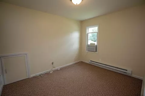 11 Carpenter Dr, Schenectady, NY 12309 photo 9