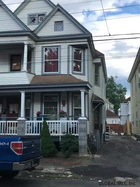 42 Elder St, Schenectady, NY 12304 photo 1