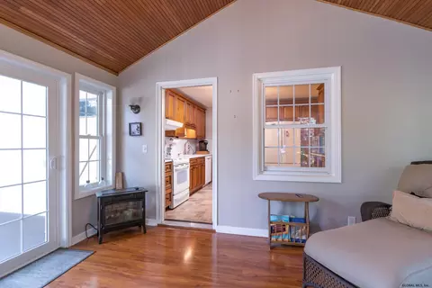79 Brookview Ave, Delmar, NY 12054 photo 9