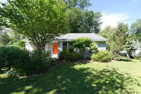 70 Marlboro Rd, Delmar, NY 12054 photo 1