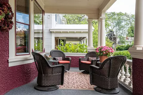 1085 Ardsley Rd, Schenectady, NY 12308 photo 4