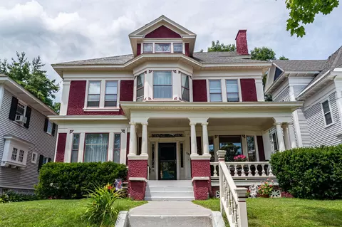 1085 Ardsley Rd, Schenectady, NY 12308 photo 2