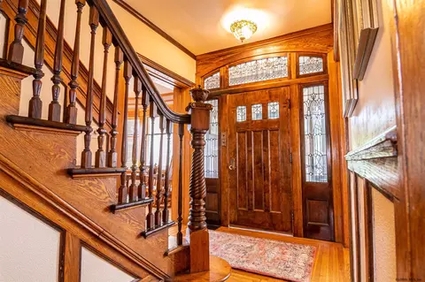 1085 Ardsley Rd, Schenectady, NY 12308 photo 5