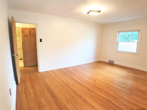 1309 Keyes Ave, Schenectady, NY 12309 photo 45