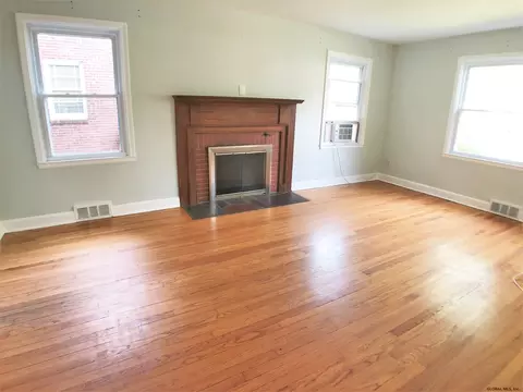 1309 Keyes Ave, Schenectady, NY 12309 photo 7