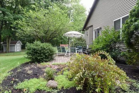 3231 E Lydius St, Schenectady, NY 12303 photo 4