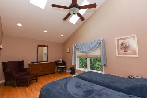 3231 E Lydius St, Schenectady, NY 12303 photo 24
