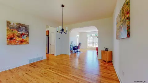 18 Mill Towne Dr, Waterford, NY 12188 photo 5