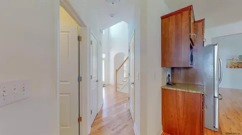 18 Mill Towne Dr, Waterford, NY 12188 photo 7