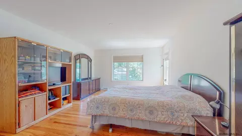 18 Mill Towne Dr, Waterford, NY 12188 photo 32