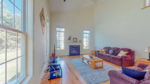 18 Mill Towne Dr, Waterford, NY 12188 photo 24