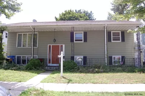 4 Corlear St, Albany, NY 12209 photo 2