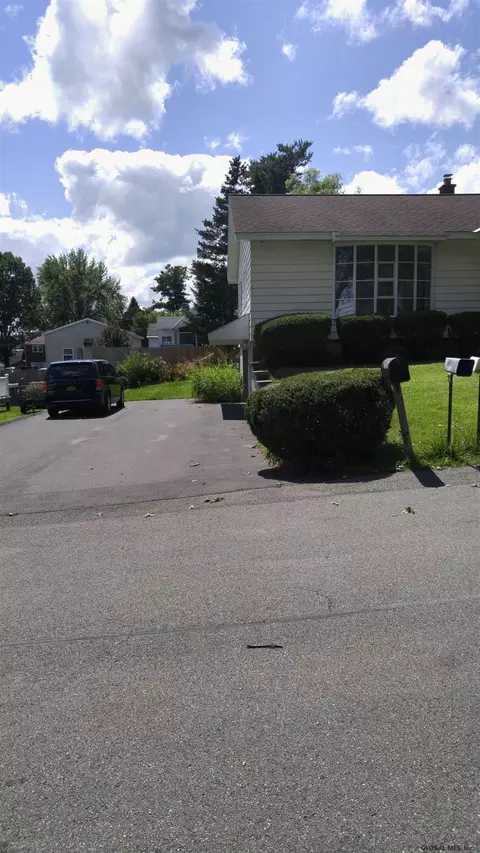 1266 Frantzke Ave, Schenectady, NY 12309 photo 29