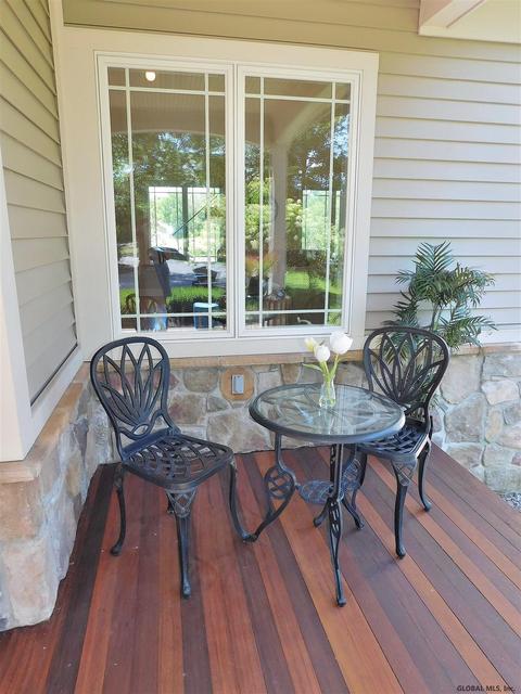 116 Saddlebrook La, Schenectady, NY 12302 photo 34