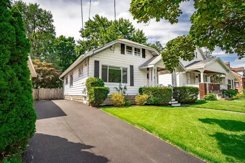 1455 Lexington Ave, Schenectady, NY 12309 photo 2