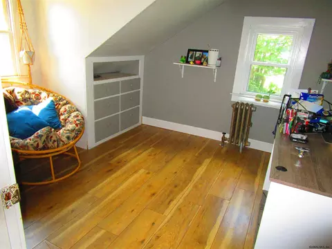 69 Jackson Ave, Schenectady, NY 12304 photo 10