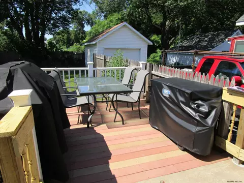 69 Jackson Ave, Schenectady, NY 12304 photo 18