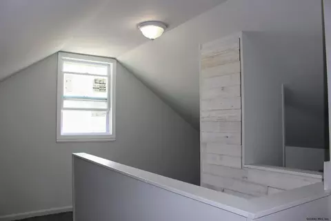 330 Stoodley Pl, Schenectady, NY 12303 photo 18