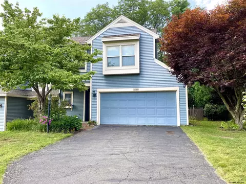 206 Walnut Ln, Slingerlands, NY 12159 photo 1