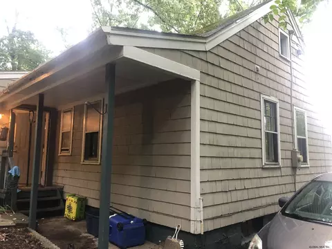 331 Vley Rd, Schenectady, NY 12302 photo 3