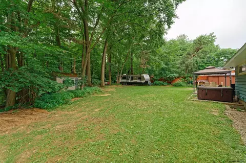 1 Woodcrest Dr # B, Glenville, NY 12302 photo 39