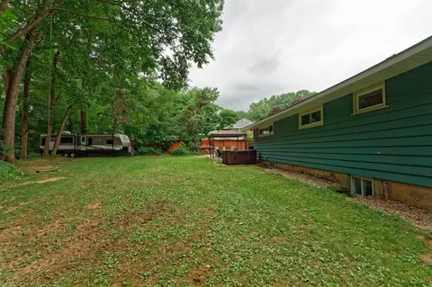 1 Woodcrest Dr # B, Glenville, NY 12302 photo 38