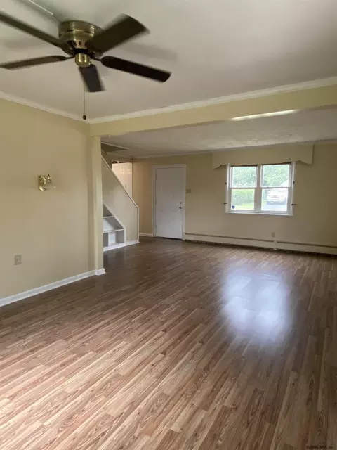 1065 Roberta Rd, Schenectady, NY 12303 photo 12