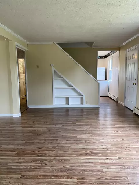 1065 Roberta Rd, Schenectady, NY 12303 photo 14
