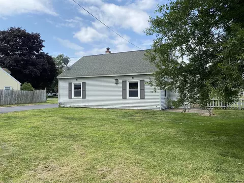 1065 Roberta Rd, Schenectady, NY 12303 photo 25