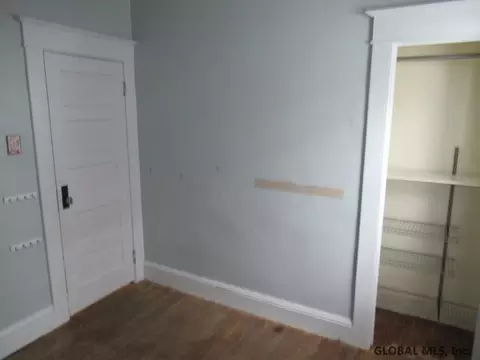 8 Princeton St, Schenectady, NY 12304 photo 9