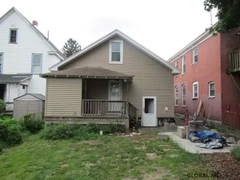 8 Princeton St, Schenectady, NY 12304 photo 20