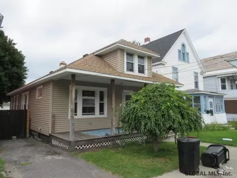 8 Princeton St, Schenectady, NY 12304 photo 2